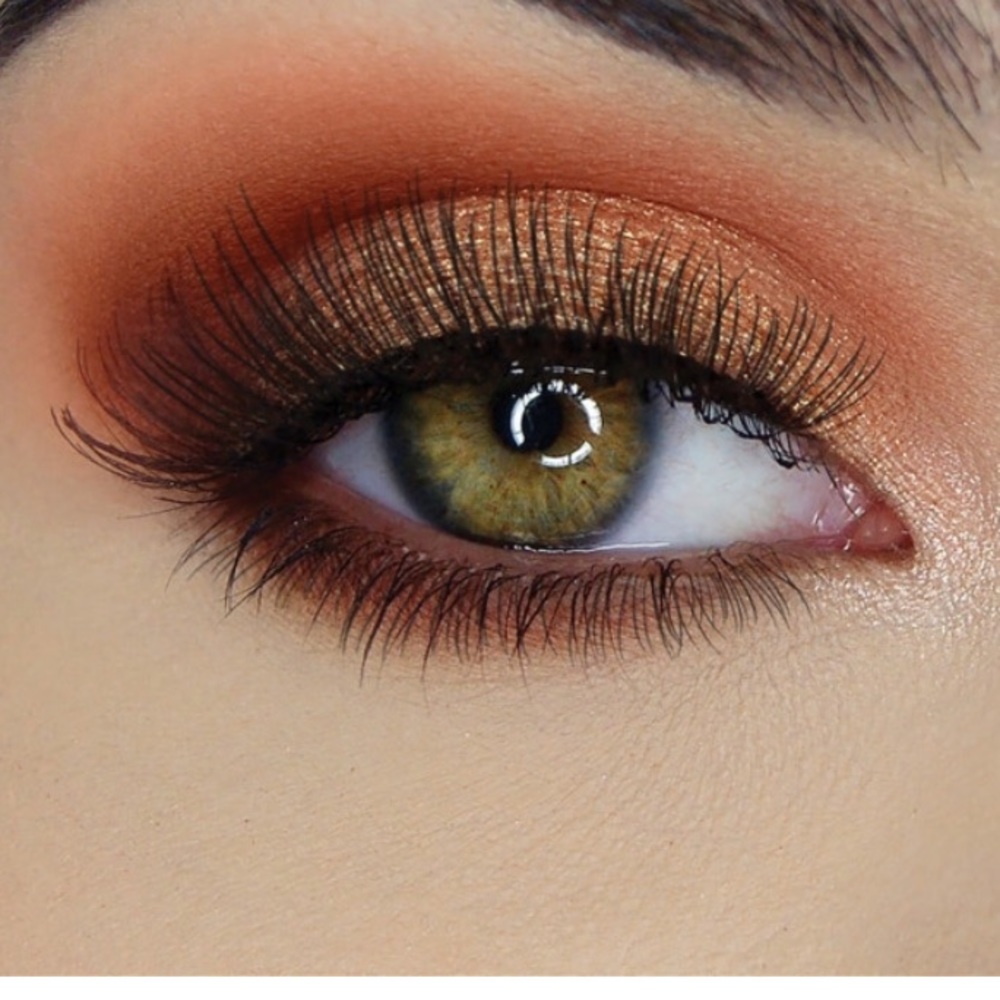 Too Faced Gingerbread Extra Spicy  Palette - Picture 5 of 8